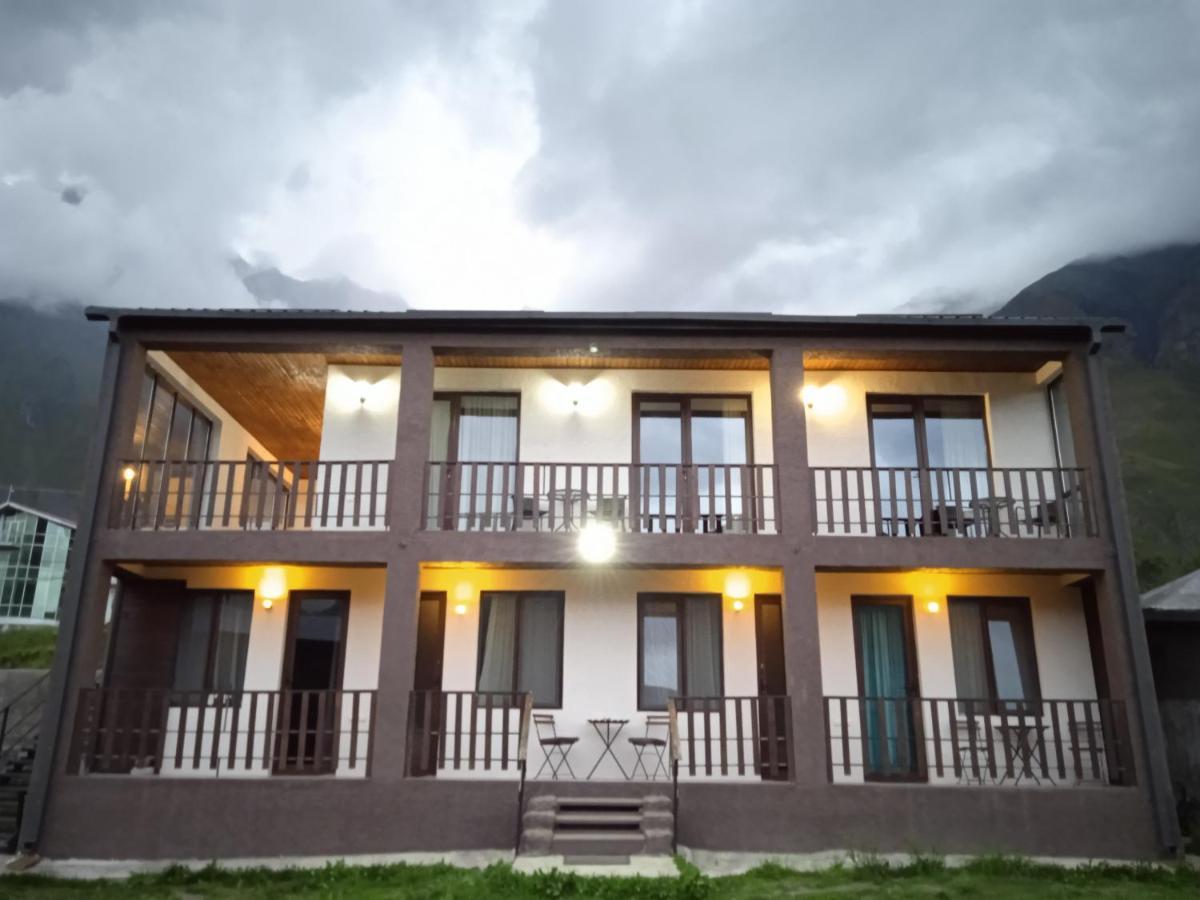 Elsada Hotel Stepantsminda Exterior photo